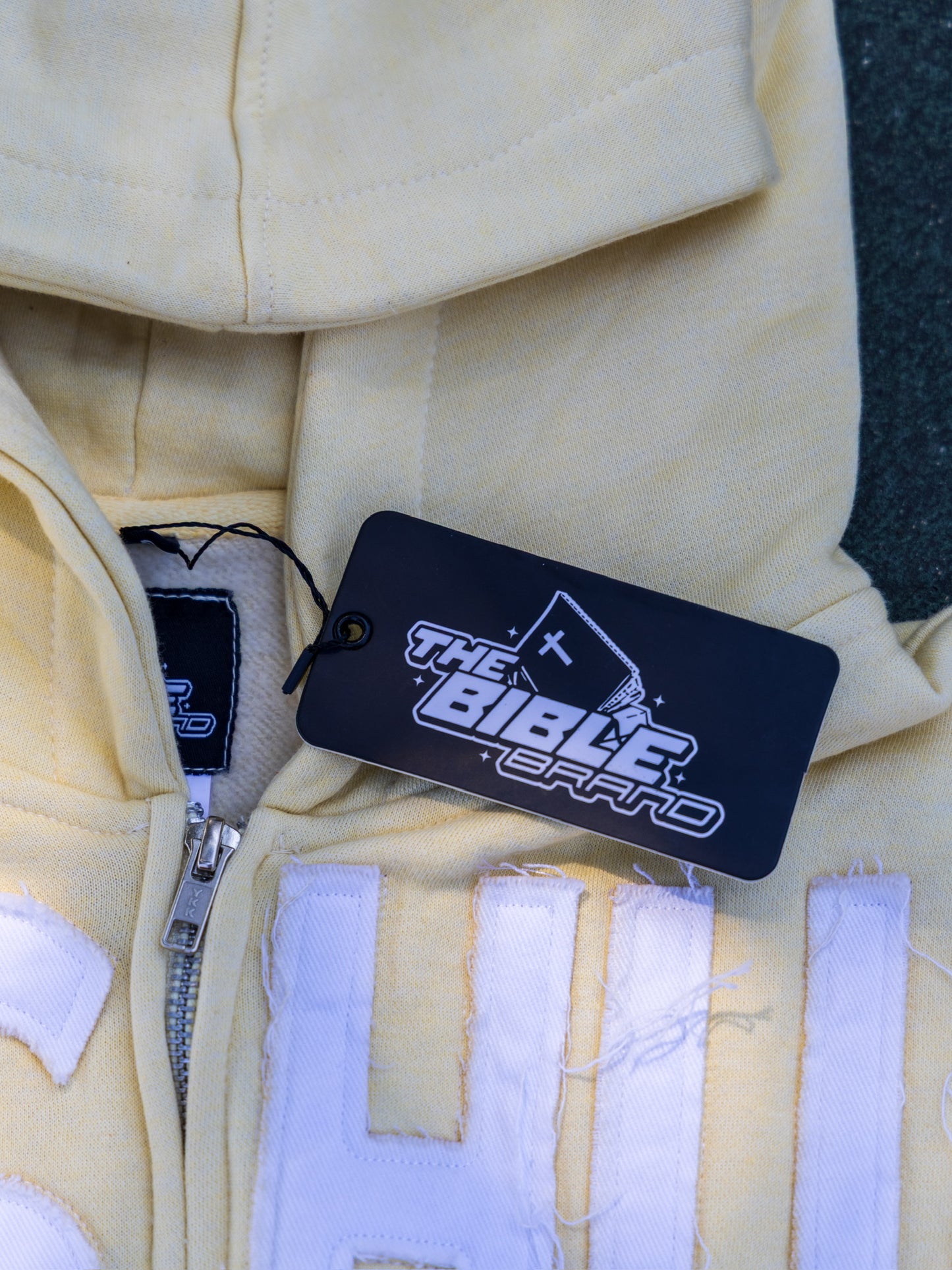 YESHUA ZIP-UP YELLOW