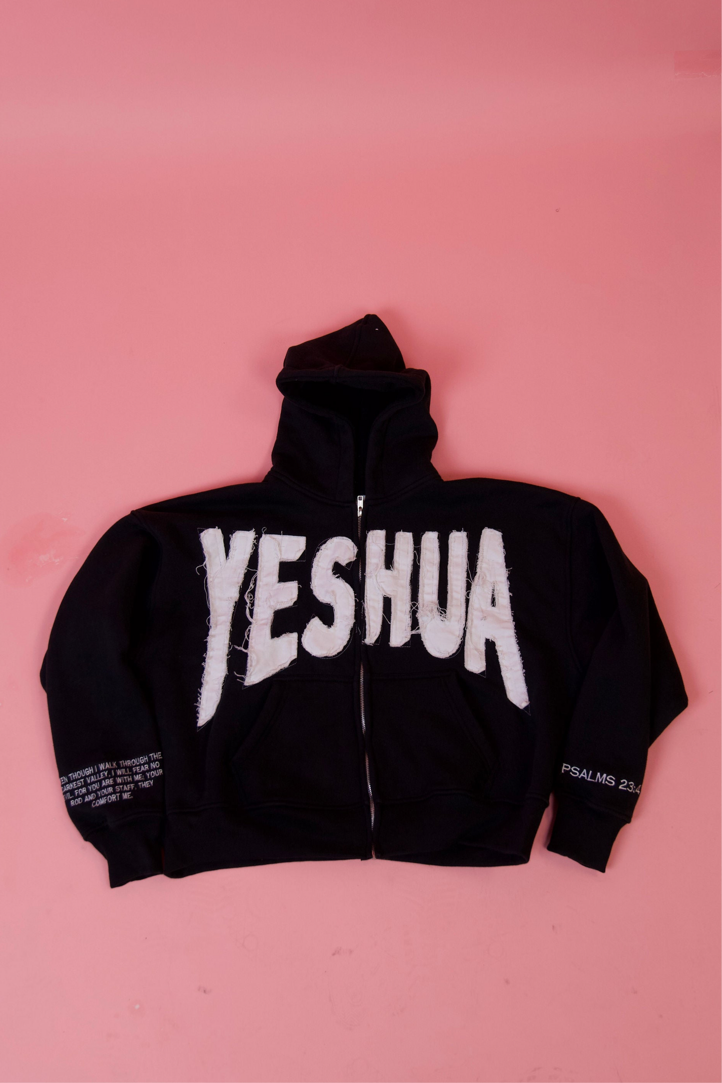 “YESHUA ZIP-UP BLACK”