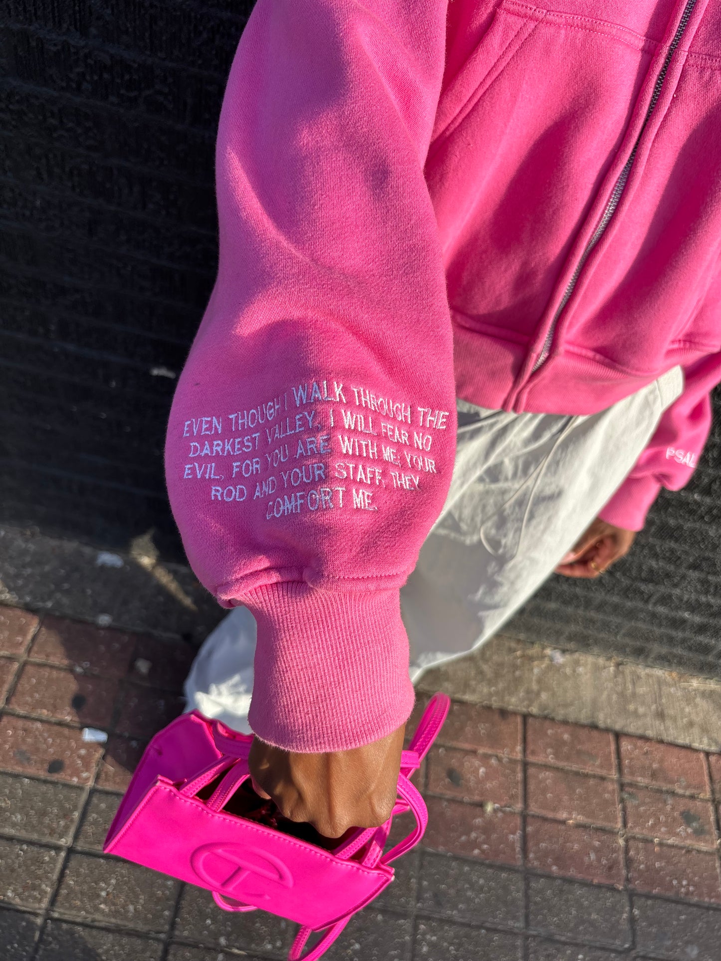 “YESHUA ZIP-UP PINK”