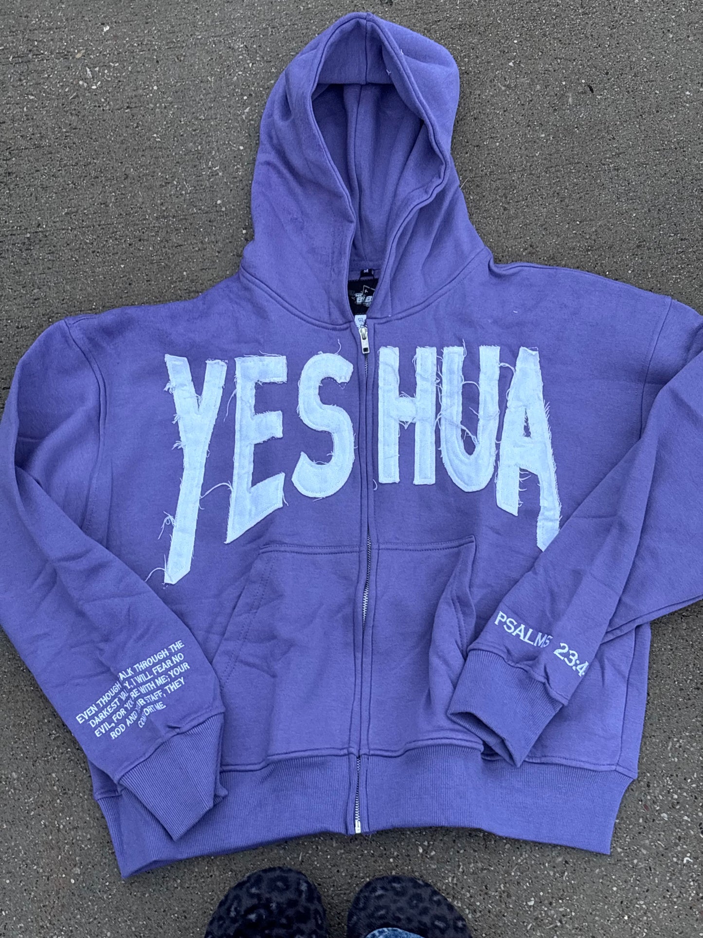 “YESHUA ZIP-UP PURPLE”
